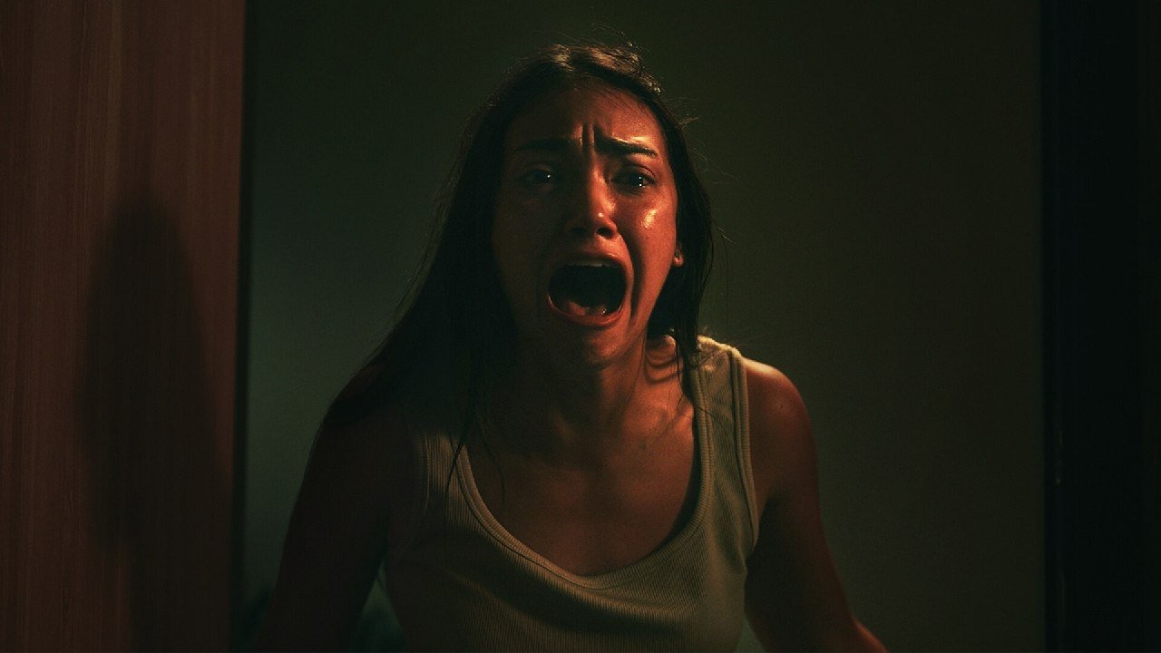 Кадр из Сомния. Кошмар вернулся